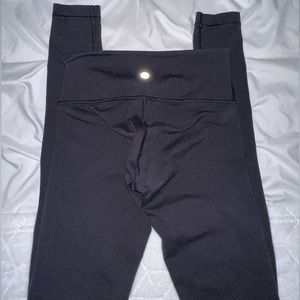 Black lululemon leggings!